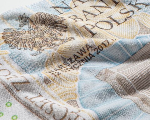Ręcznik kąpielowy 500 PLN Ręcznik kąpielowy 500 PLN