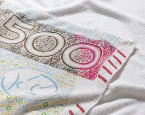 Ręcznik kąpielowy 500 PLN Ręcznik kąpielowy 500 PLN