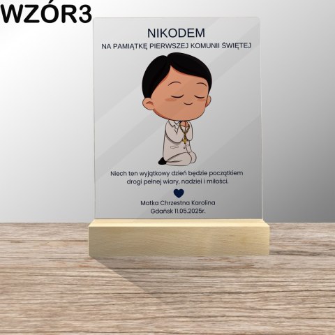 PERSONALIZOWANA STATUETKA PAMIĄTKA NA KOMUNIĘ ŚWIĘTĄ PERSONALIZOWANA STATUETKA PAMIĄTKA NA KOMUNIĘ ŚWIĘTĄ